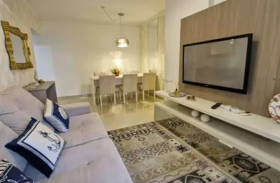 Apto de 2 dorm c/ 2 suítes, 2 vagas, 80 m² de área útil. canto do forte.