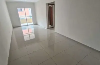 Apto de 2 dorm c/ 1 suíte, sacada gourmet, 88,27 m² de área útil. bairro: canto do forte.