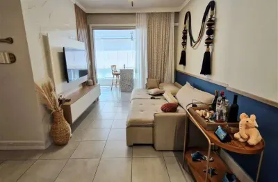 Apto de 2 dorm, sendo 2 suítes, porteira fechada, sacada gourmet, 83 m² de área útil.bairro: canto do forte.