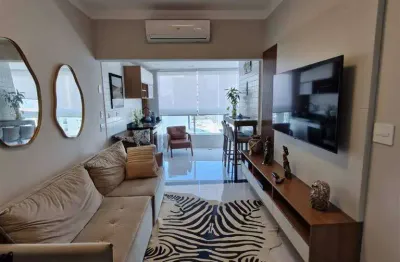 Apto de 2 dorm c/ 1 suíte, mobiliado, vista mar, 70 m² de área útil. bairro: tupi.