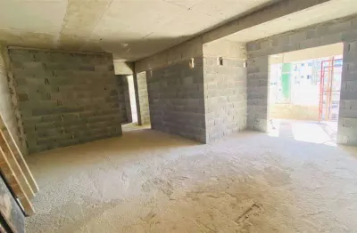 Apto 03 dorms c/ 3 suítes, vista mar,123,56 m² de área útil. bairro: vila tupi.