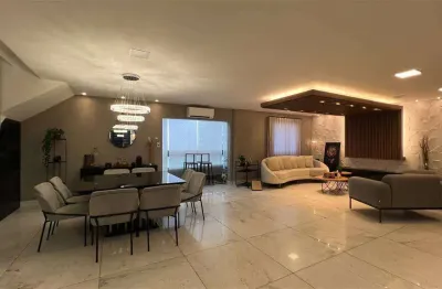 Cobertura de 3 dorm c/ 3 suítes, 3 vagas, 257 m² de área útil. bairro:  forte.