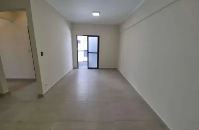 Apto de 2 dorm, sendo 1 suíte, c/ 2 sacadas,  84,26 m² de área útil. bairro: canto do forte.