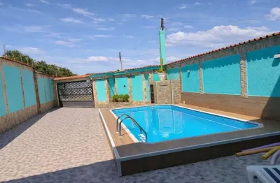 Casa de 3 Dorms c/ 1 Suíte, 170 m² de área útil, 3 Vagas. Bairro: Vila Caiçara.