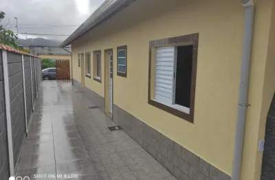Casa com 2 quartos à venda no Jardim Magalhães, Itanhaém 