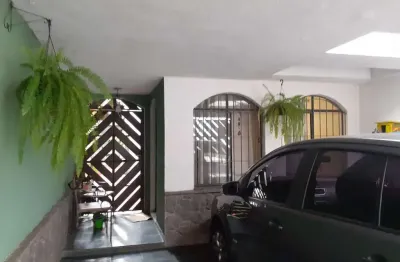 Casa com 3 quartos à venda na Rua Luís Pastorino, 61, Jardim Piqueroby, São Paulo