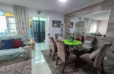 Sobrado com 3 dormitórios + edícula à venda, 208 m² por r$ 800.000,00 - vila alice (vicente de carvalho) - guarujá/sp