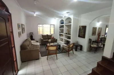 Sobrado com 3 dormitórios à venda, 221 m² por r$ 950.000,00 - jardim helena maria - guarujá/sp