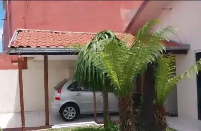 Casa com 2 quartos à venda no Pinheirinho, Curitiba 