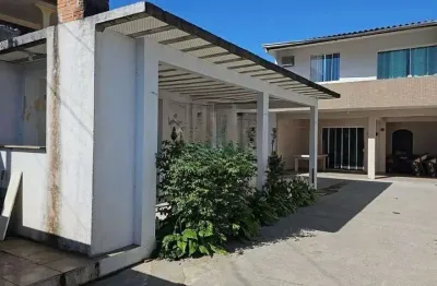 Casa com 5 quartos à venda no Centro, Matinhos 