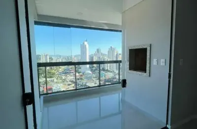 Lindo apartamento de 02 suítes com churrasqueira a carvão no bairro fazenda em itajaí