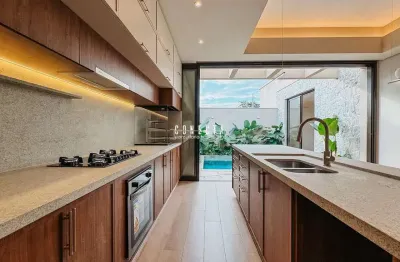 Casa térrea em indaiatuba, condomínio viena com 3 suítes - 160 m²