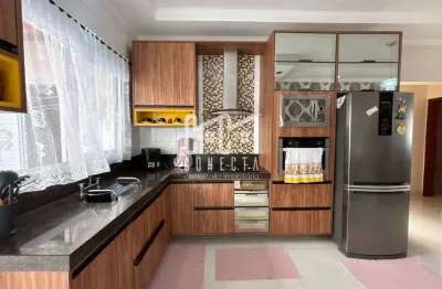 Casa térrea em indaiatuba, jardim monte carlo com 2 quartos, 1 suíte - 138,60 m²
