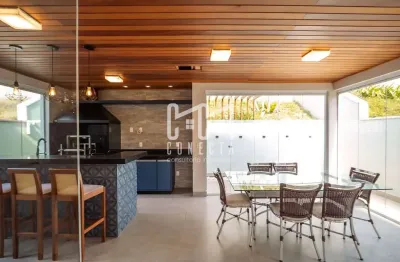 Sobrado condomínio jardins dos aromas, com 3 dormitórios, sendo 1 suíte - 180 m²
