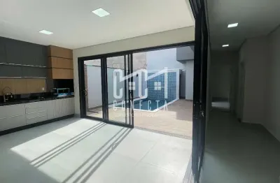 Casa em indaiatuba, condomínio maria cândida com 3 suítes - 194  m²