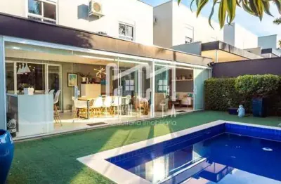 Sobrado de esquina com 5 suítes com escritório e espaço gourmet completo