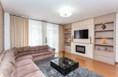 Apartamento térreo com 3 dormitórios à venda, 109 m² por R$ 680.000 - Centro - Curitiba/PR