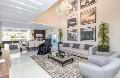 Casa em condomínio, impecável, 100% mobiliada - com 2 suítes e 2 demi-suítes à venda, 453 m² por r$ 5.200.000,00 - atuba - curitiba/pr