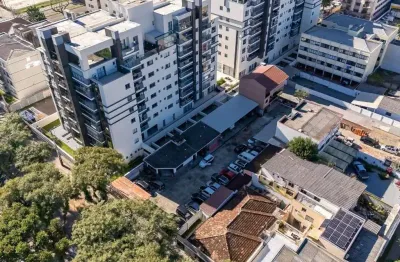 Terreno zr4, 837m², venda ou permuta, ao lado ligga arena. ideal para prédios residenciais ou comercial,na junção bairros batel, água verde e rebouças