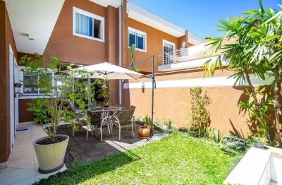 Sobrado com 3 dormitórios à venda, 197 m² por r$ 1.680.000,00 - mercês - curitiba/pr