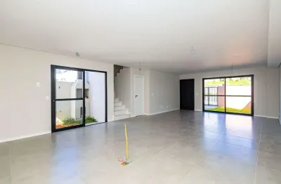 Sobrado com 3 dormitórios à venda, 170 m² por r$ 949.000,00 - cachoeira - curitiba/pr