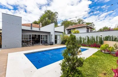 Casa com 6 dormitórios à venda, 410 m² por R$ 3.500.000,00 - Sta. Felicidade - Curitiba/PR