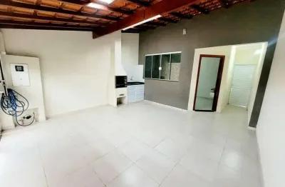 Casa à venda com três dormitórios excelente localização, ótimo preço de investimento parque das naç