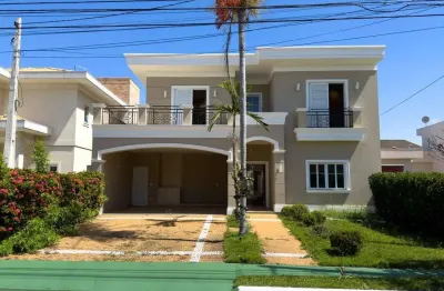 Linda casa à venda em condomínio com três suítes, piscina, sauna, lazer completo ,condomínio esplen