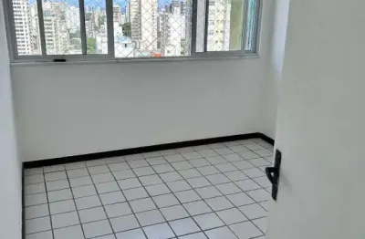 Apartamento com 2 quartos à venda na Avenida Sete de Setembro, 2155, Vitória, Salvador