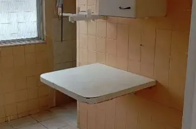 Apartamento com 2 quartos para alugar na Rua Guilherme Marback, Boca do Rio, Salvador