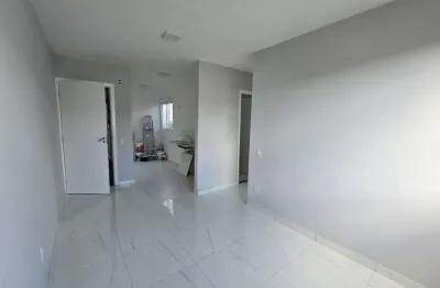 Apartamento com 2 quartos à venda na Rua Lagoa Branca, 1, Alphaville (Abrantes), Camaçari