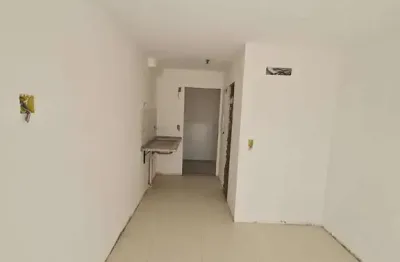 Kitnet / Stúdio à venda na Avenida Octávio Mangabeira, 170, Armação, Salvador