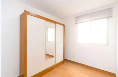 Apartamento para Venda em Curitiba, Pinheirinho, 2 dormitórios, 1 banheiro, 1 vaga