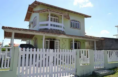 Casa com 3 dormitórios à venda, 240 m² por r$ 590.000 - flamengo- maricá/rj