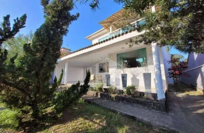 Casa com 3 dormitórios à venda, 162 m² por r$ 1.300.000,00 - centro - maricá/rj
