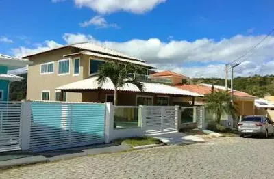 Casa com 5 dormitórios à venda, 250 m² por r$ 1.100.000,00 - centro - maricá/rj