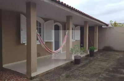 Casa com 2 dormitórios à venda, 222 m² por R$ 680.000 - Barra de Maricá - Maricá/RJ