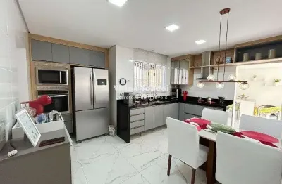 Casa com 3 quartos à venda na Rua Olívia Queiroz Pinto Barbosa, Jardim Planalto, Jundiaí