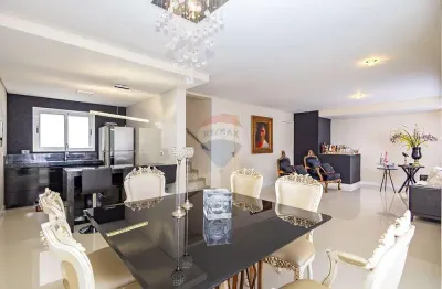 Casa à venda com 263m² de área privativa, 3 quartos, e 2 vagas de garagem no mossunguê/ecoville – curitiba/pr por r$1.550.000,00.