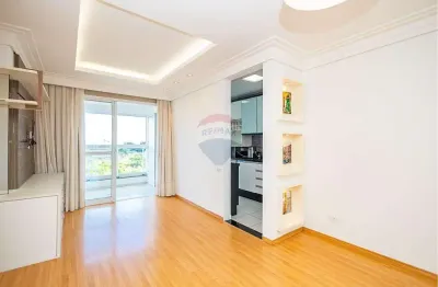 Apartamento para locação com 70m², 3 quartos, sendo 1 suíte, e 1 vaga de garagem no Garden Parigot, em Curitiba/PR, por R$ 4.000,00