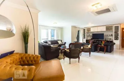 Apartamento com 3 quartos à venda na Rua Jesuíno Arruda, 134, Itaim Bibi, São Paulo