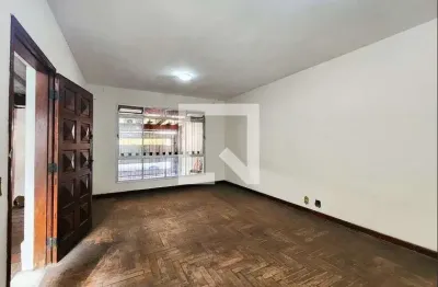 Casa com 3 quartos à venda na Rua Benedito Luiz Rodrigues, 435, Nova Petrópolis, São Bernardo do Campo