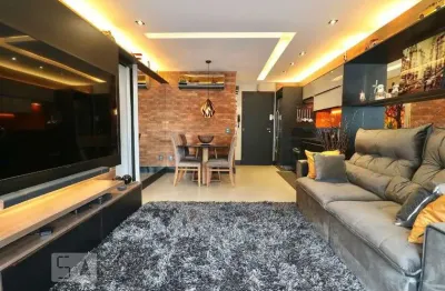 Kitnet / Stúdio à venda na Rua Santo Antônio, 814, Bela Vista, São Paulo