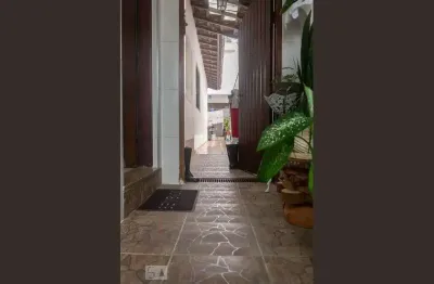 Casa com 4 quartos à venda na Rua Damásio Rodrigues Gomes, 465, Jardim Marajoara, São Paulo