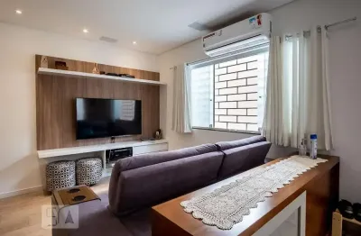 Casa com 2 quartos à venda na Rua Pedro de Godói, 420, Vila Prudente, São Paulo