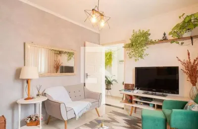 Casa com 3 quartos à venda na Rua Octacílio Celestino Gallo, 559, Taboão, São Bernardo do Campo