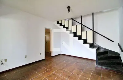 Casa com 2 quartos à venda na Rua Maria Ortiz, 482, Campestre, Santo André