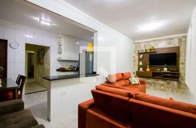 Casa com 3 quartos à venda na Rua Silvia Scarpelli, 236, Cidade São Jorge, Santo André