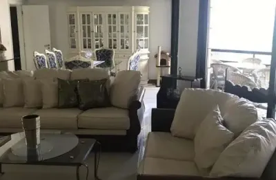 Apartamento a venda 227m² sendo 5 dormitórios, 1 suíte 4 banheiros 3 vagas condomínio parque morumbi