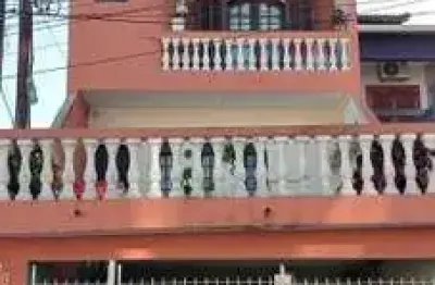 Casa com 3 quartos à venda na Rua Itacolomi, 103, Vila Curuçá, Santo André